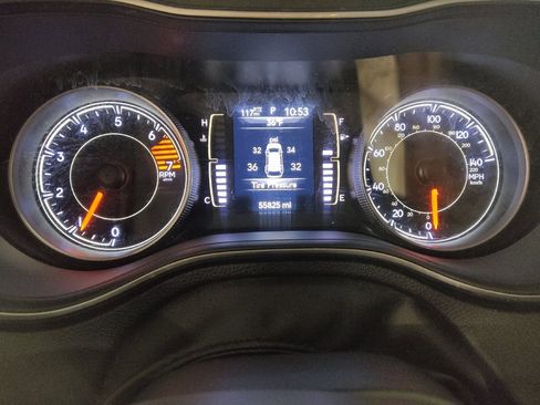 Used 2020 Jeep Cherokee Latitude w/ Cold Weather Group image 23