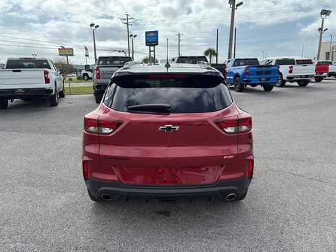 Used 2021 Chevrolet TrailBlazer RS w/ Convenience Package FWD image 4