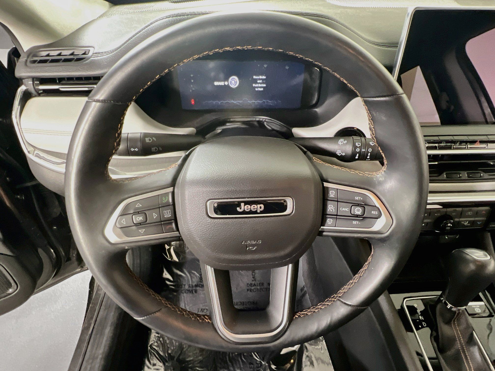 Used 2022 Jeep Compass Limited w/ Elite Group AWD/4WD image 11
