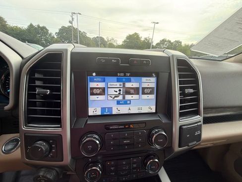 Used 2018 Ford F150 Lariat AWD/4WD image 23