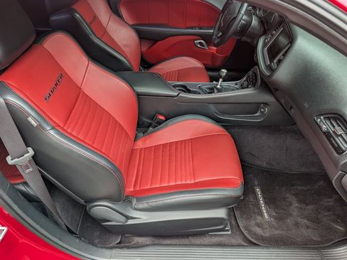 Used 2016 Dodge Challenger R/T Scat Pack RWD image 25
