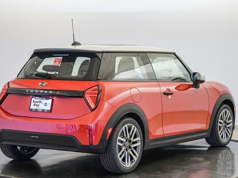 New 2026 MINI Cooper S FWD image 5