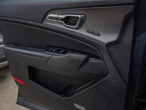 Certified 2023 Kia Sportage SX Prestige image 22