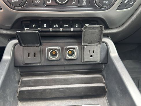 Used 2019 Chevrolet Silverado 2500 LT w/ LT Convenience Package AWD/4WD image 14