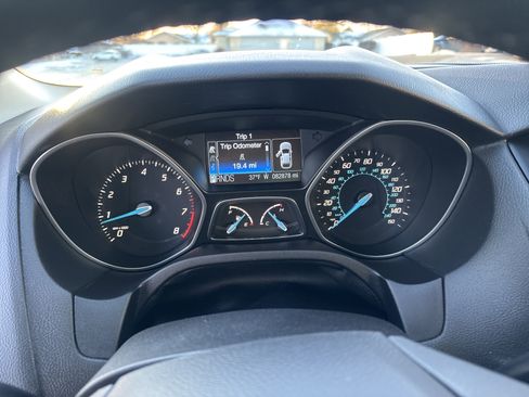 Used 2012 Ford Focus SEL image 4