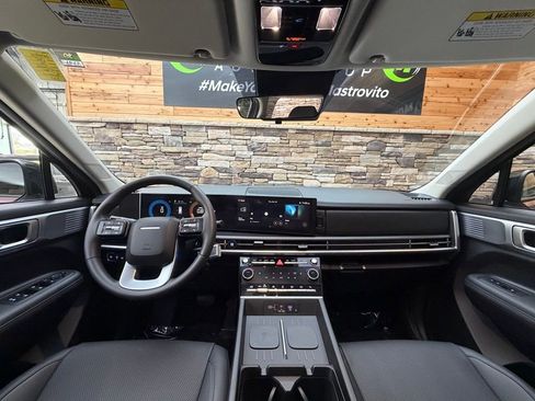 Used 2025 Hyundai Santa Fe XRT image 16
