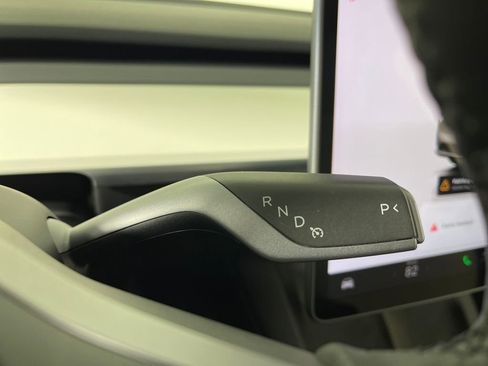 Used 2023 Tesla Model Y Long Range image 24