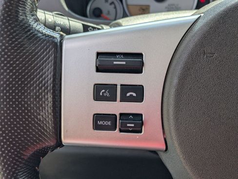 Used 2020 Nissan Frontier PRO-4X w/ Pro-4x Utility Package AWD/4WD image 19