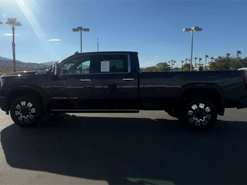 Used 2025 GMC Sierra 2500 Denali w/ Technology Package image 5