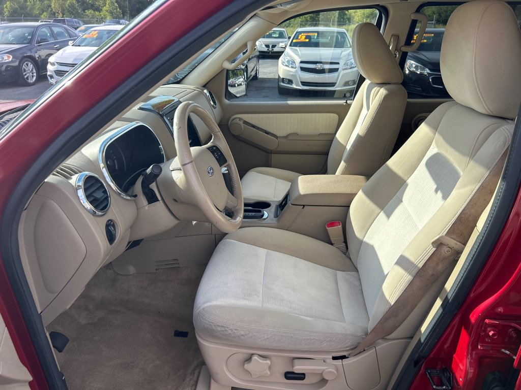 Used 2010 Ford Explorer XLT AWD/4WD image 9