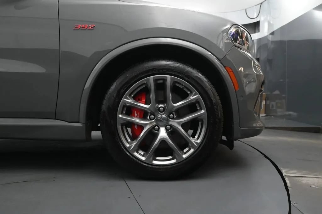 Used 2022 Dodge Durango SRT AWD/4WD image 19