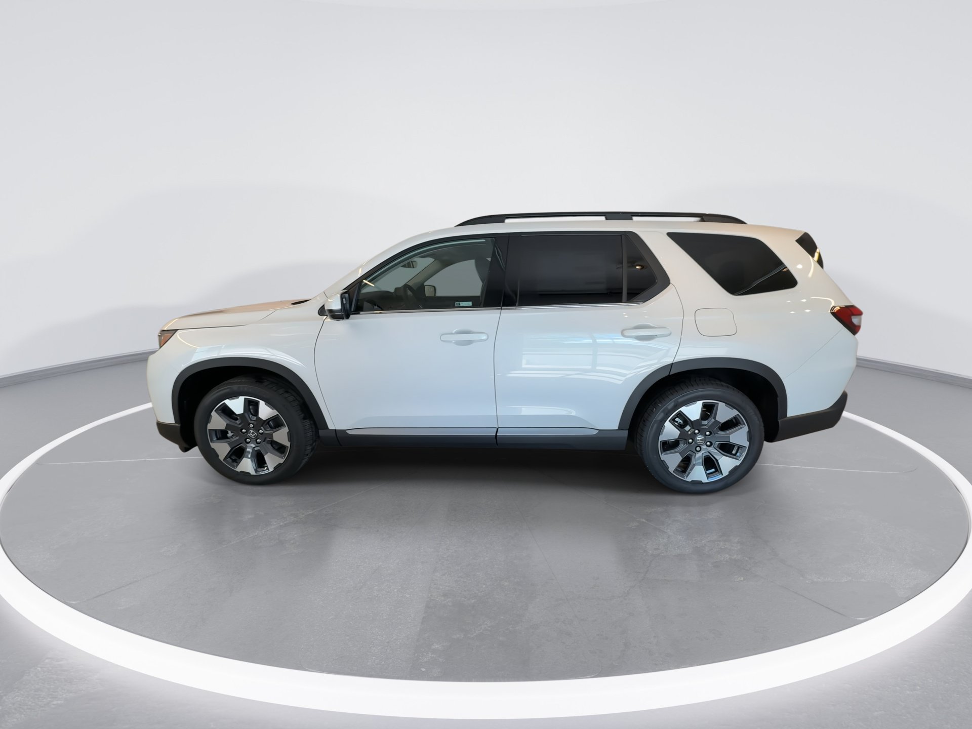 New 2026 Honda Pilot Elite image 5
