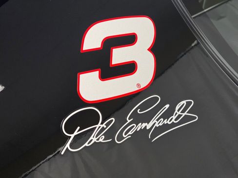 Used 2002 Chevrolet Monte Carlo SS w/ Preferred Equipment Group image 24