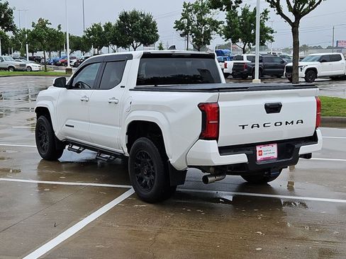 Used 2024 Toyota Tacoma SR5 RWD image 7