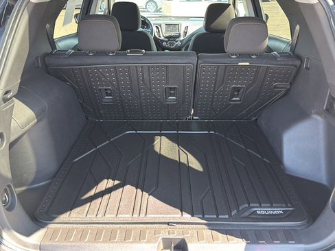 Used 2023 Chevrolet Equinox LT image 18