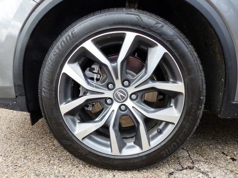 Used 2024 Acura MDX SH-AWD w/ Technology Package image 12