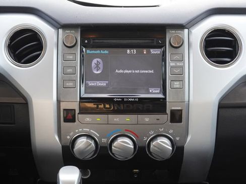 Used 2015 Toyota Tundra SR5 w/ SR5 Upgrade Package RWD image 12