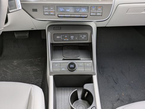 New 2026 Hyundai Kona SEL Premium image 23