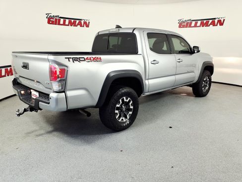 Used 2022 Toyota Tacoma TRD Off-Road w/ Technology Package image 3