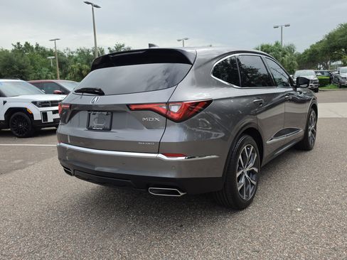 Used 2023 Acura MDX SH-AWD w/ Technology Package image 8