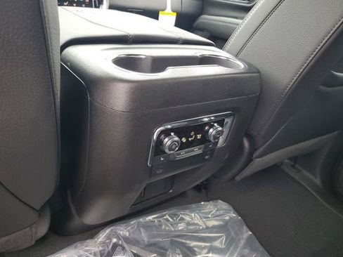 New 2026 GMC Yukon XL Denali w/ Sun & Power Step Package AWD/4WD image 16