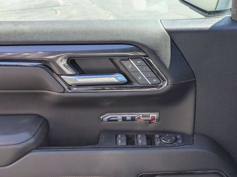 Certified 2022 GMC Sierra 1500 AT4 w/ AT4 Premium Package AWD/4WD image 12
