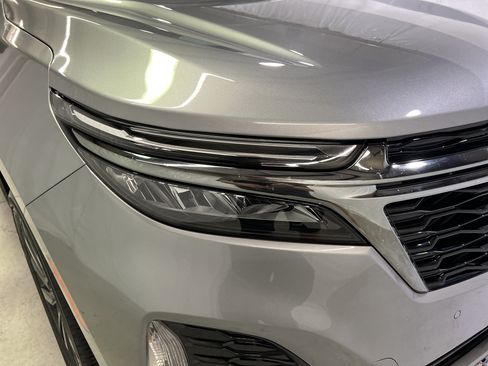 Certified 2023 Chevrolet Equinox RS AWD/4WD image 5