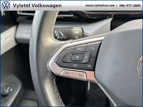 Certified 2022 Volkswagen Taos S w/ IQ Drive S Package image 21