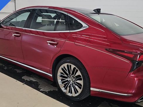 Used 2023 Lexus LS 500 AWD w/ Interior Upgrade Package image 7