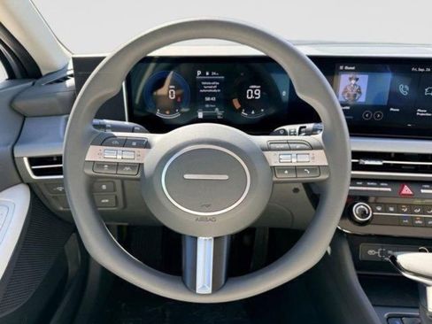 New 2026 Hyundai Sonata SE FWD image 14