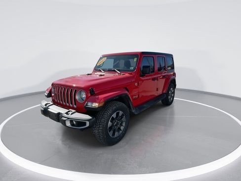 Used 2022 Jeep Wrangler Unlimited Sahara w/ Cold Weather Group image 7