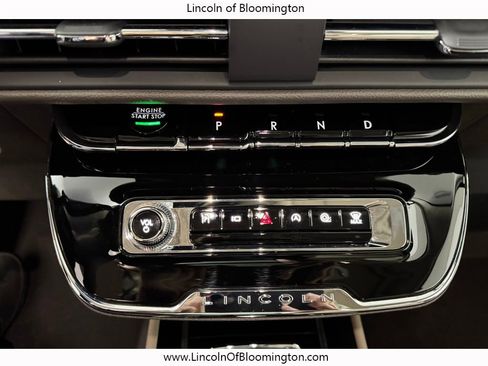 Used 2024 Lincoln Corsair AWD w/ Equipment Group 101A image 41