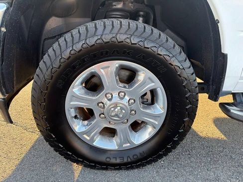 Used 2022 RAM 2500 Big Horn w/ Level 1 Equipment Group AWD/4WD image 11