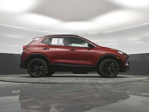 Used 2025 Buick Encore GX Sport Touring w/ Advanced Technology Package AWD/4WD image 45