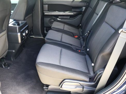 Used 2021 Ford Expedition XLT RWD image 19