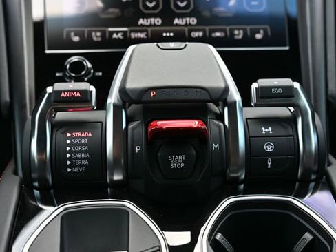 Used 2023 Lamborghini Urus S image 62