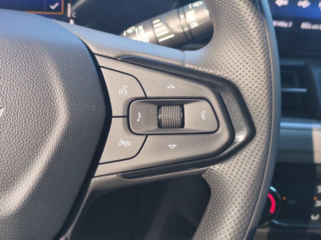 New 2026 Chevrolet TrailBlazer LS w/ LS Convenience Package FWD image 17
