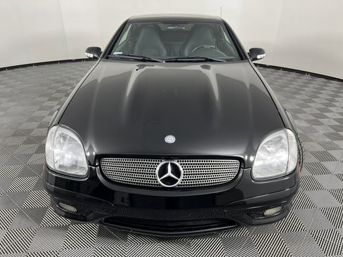 Used 2004 Mercedes-Benz SLK 32 AMG image 7