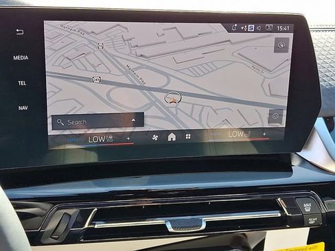 Used 2026 BMW X2 xDrive28i w/ Technology Package image 12