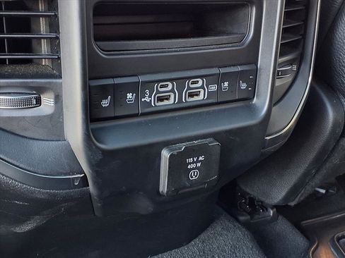 Used 2019 RAM 1500 Limited image 28