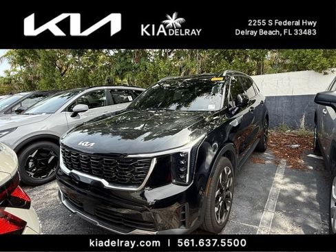 Certified 2024 Kia Sorento SX FWD image 9