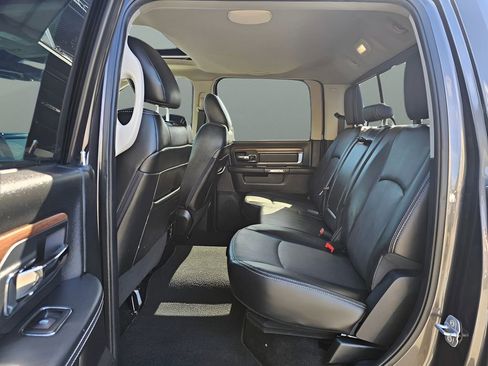Used 2014 RAM 2500 Laramie w/ Convenience Group AWD/4WD image 13