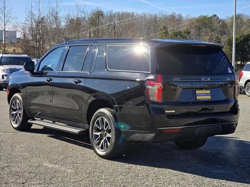 Used 2022 Chevrolet Suburban Z71 image 24