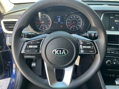 Used 2020 Kia Optima LX image 23