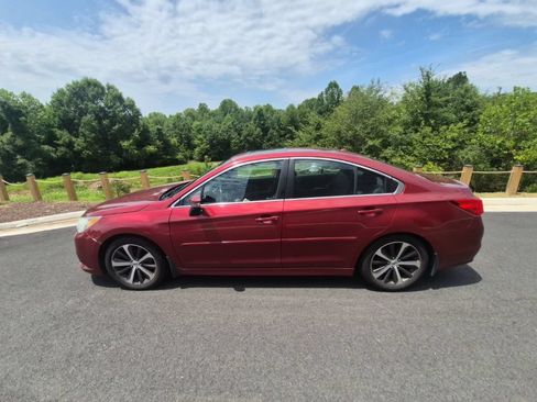 Used 2015 Subaru Legacy 2.5i Limited AWD/4WD image 2