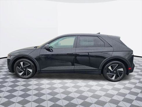 New 2026 Hyundai Ioniq 5 SE AWD/4WD image 3