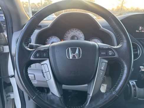 Used 2013 Honda Pilot Touring image 21