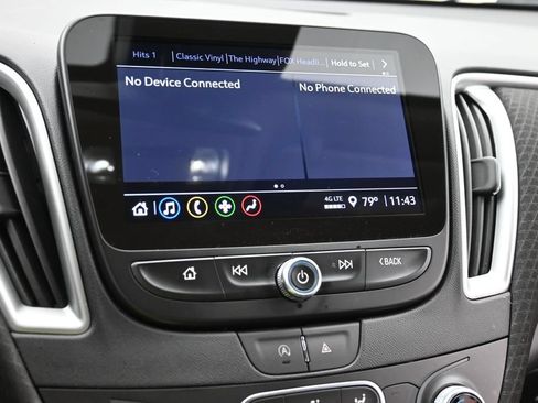 Used 2024 Chevrolet Malibu LT FWD image 10
