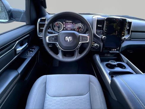 Used 2025 RAM 1500 Big Horn AWD/4WD image 6