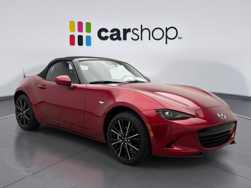 Used 2024 MAZDA MX-5 Miata Grand Touring w/ Appearance Package image 5